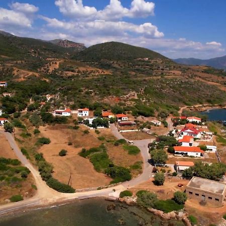 Апартаменты House Of Monachogios, Agios Fokas, Monemvassia Монемвазия Экстерьер фото