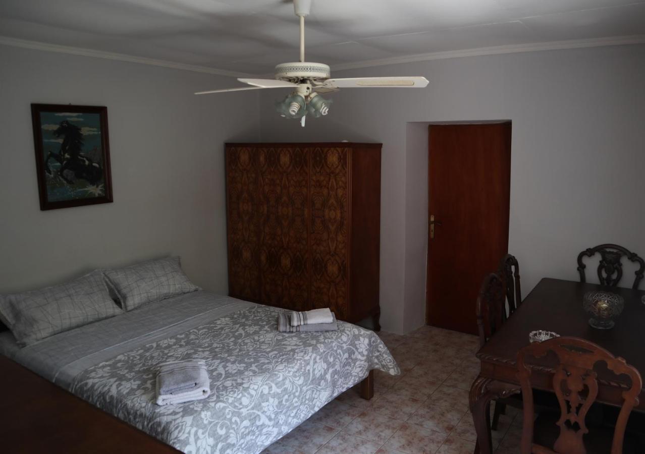 Апартаменты House Of Monachogios, Agios Fokas, Monemvassia Монемвазия Экстерьер фото